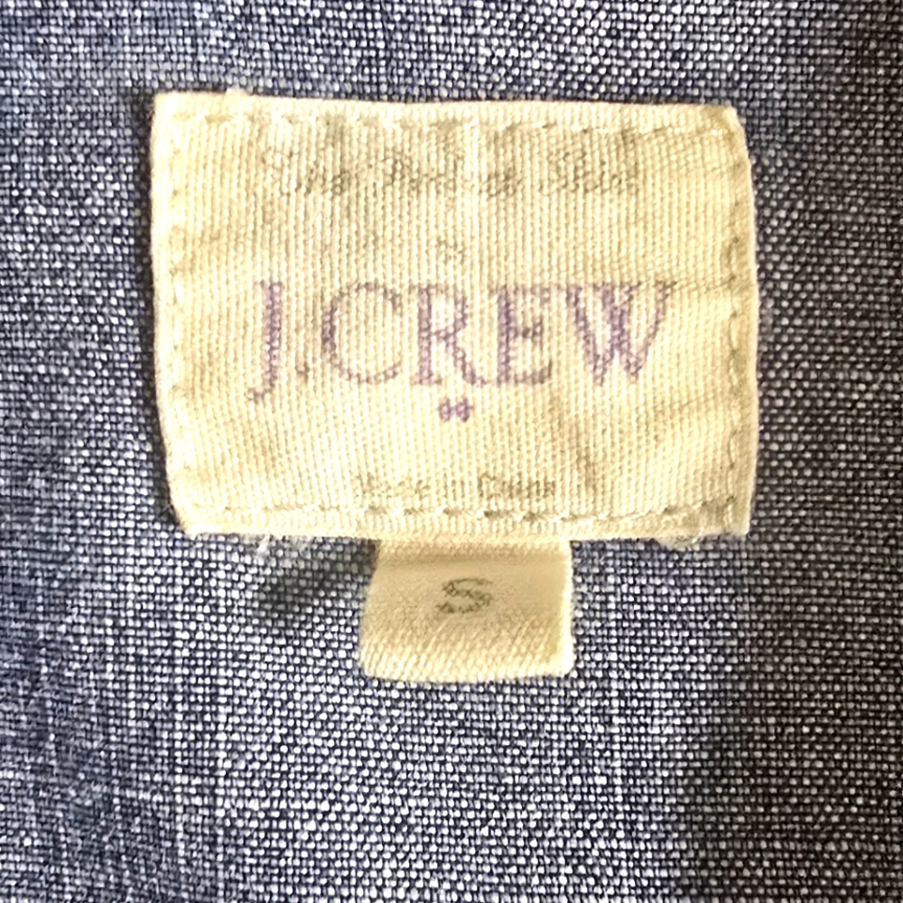 J. Crew Clasic Denim Chambray Button-Up Roll Tab Sleeves Shirt Size S - Picture 9 of 10